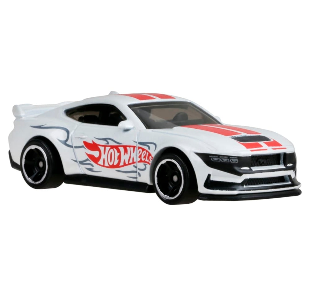 Ford Mustang Dark Horse