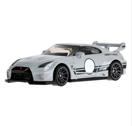 LB-Silhouette Works GT Nissan 35GT-RR Ver.2